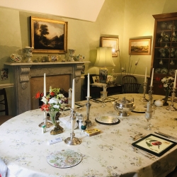 Uplands House B&B guest dining room