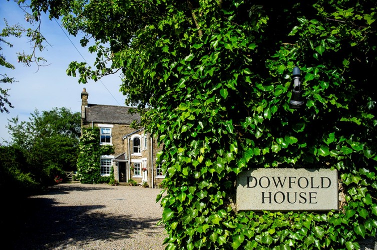 Dowfold House Bed and Breakfast