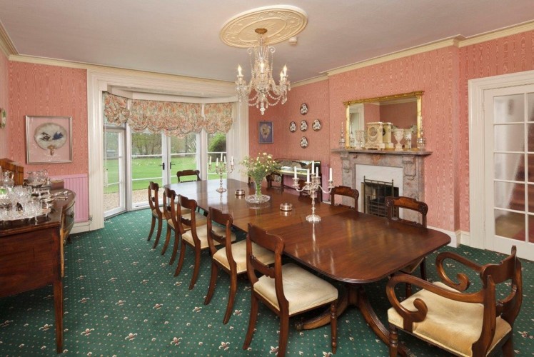 Haughley House B&B guest dining room