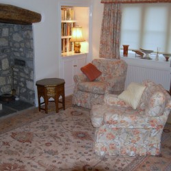 Pitfour House bed and breakfast guest sitting room