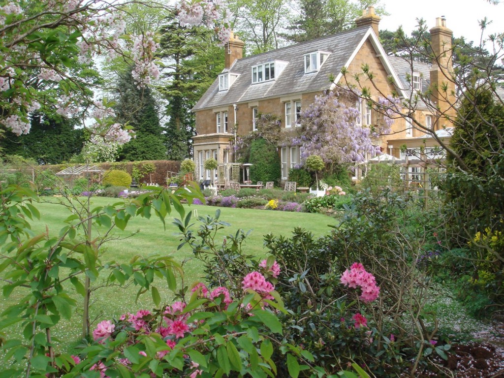 Uplands House bed and breakfast exterior