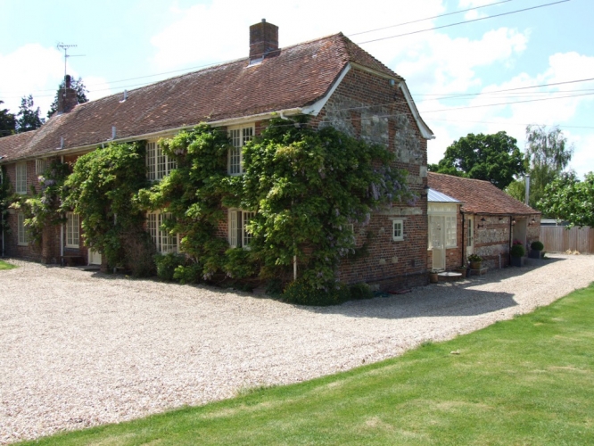 Manor Barn Bed and Breakfast