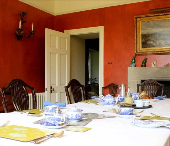 Aylworth Manor Bed and Breakfast