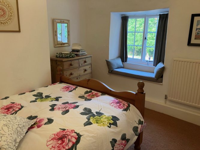 29 Church Road Ketton