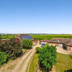Baa Lamb Barn B&B, Romsey Marsh