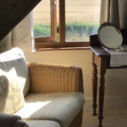 Baa Lamb Barn B&B, Romsey Marsh
